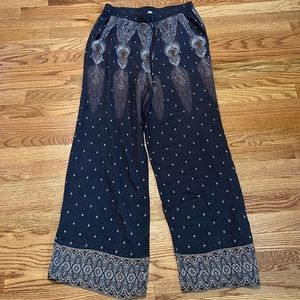 American Eagle Flowey Pants
